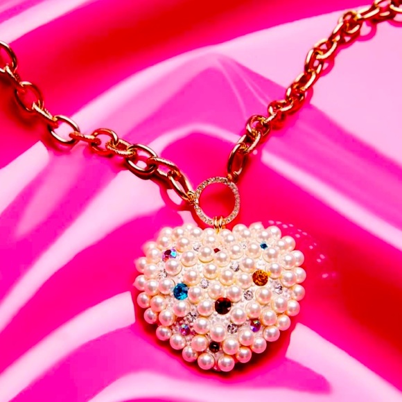 New Betsey Johnson POP HEART PEARL NECKLACE MULTI - Picture 7 of 12